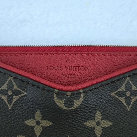 Louis Vuitton Pallas Clutch In Monogram Cerise❤️ - Picture 7 of 16